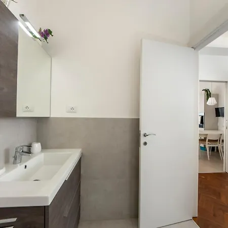 Housmart Fossolo 28 Apartment Bologna