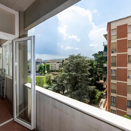Housmart Fossolo 28 Apartment *